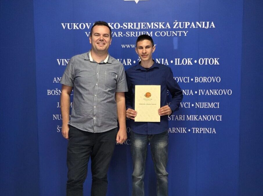 Priznanja i nagrade Vukovarsko-srijemske županije za najuspješnije učenike i mentore